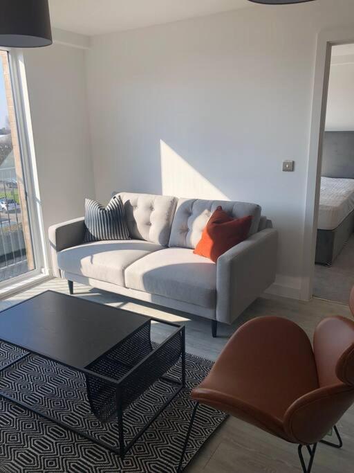 3 Bedroom Apartment Free Parking マンチェスター エクステリア 写真